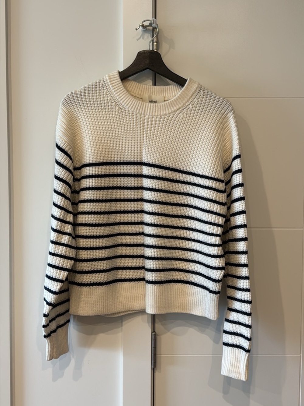 Aritzia Wilfred Maria Sweater size Small